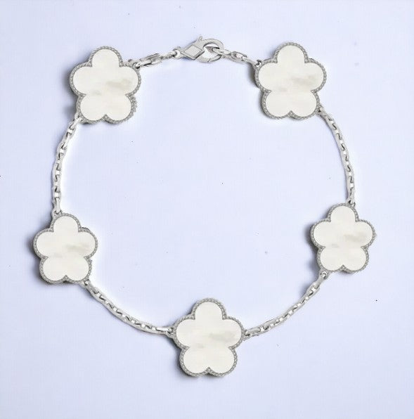 CloveLux™ Clover Bracelet