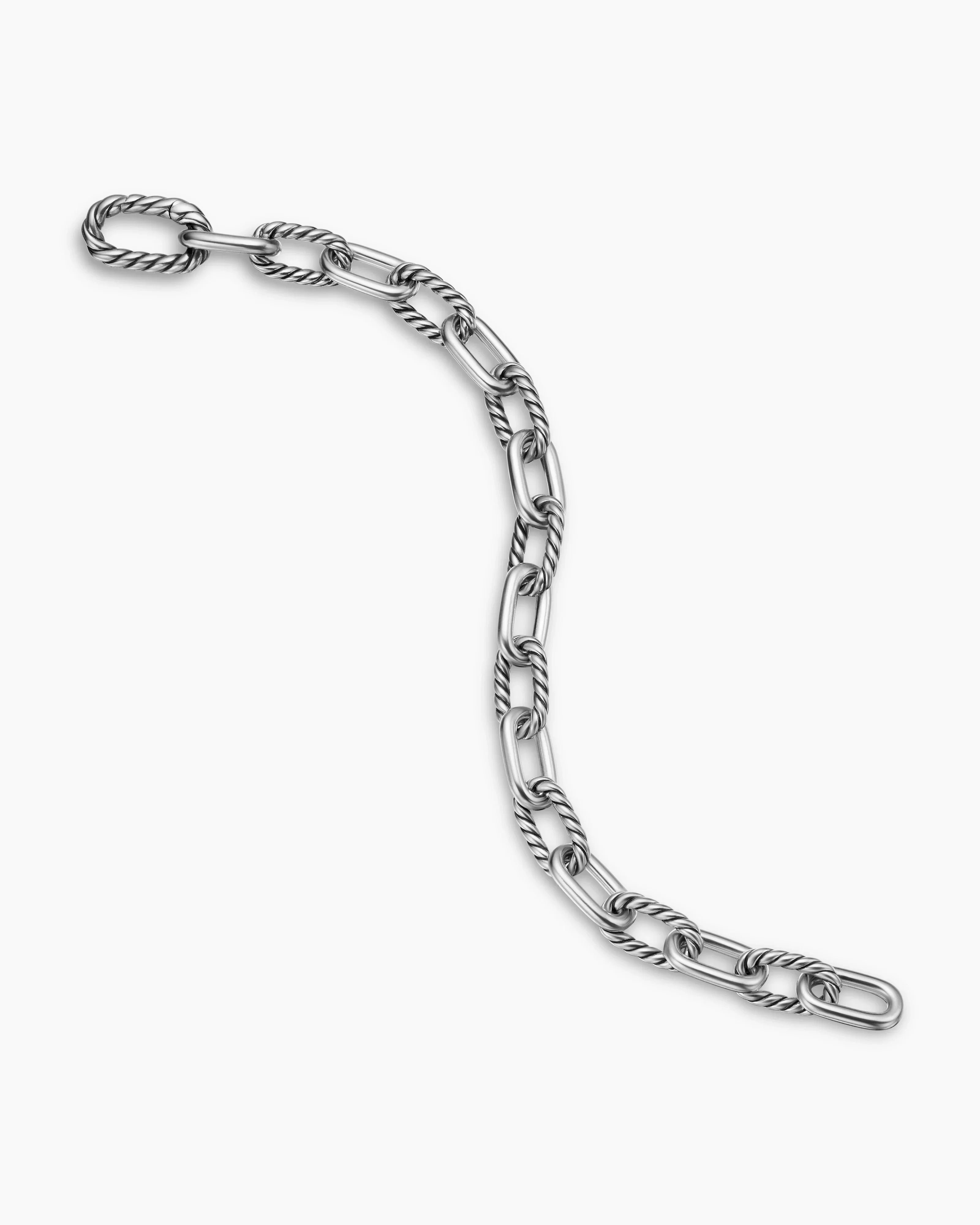 CloveLux™ Chain Bracelet